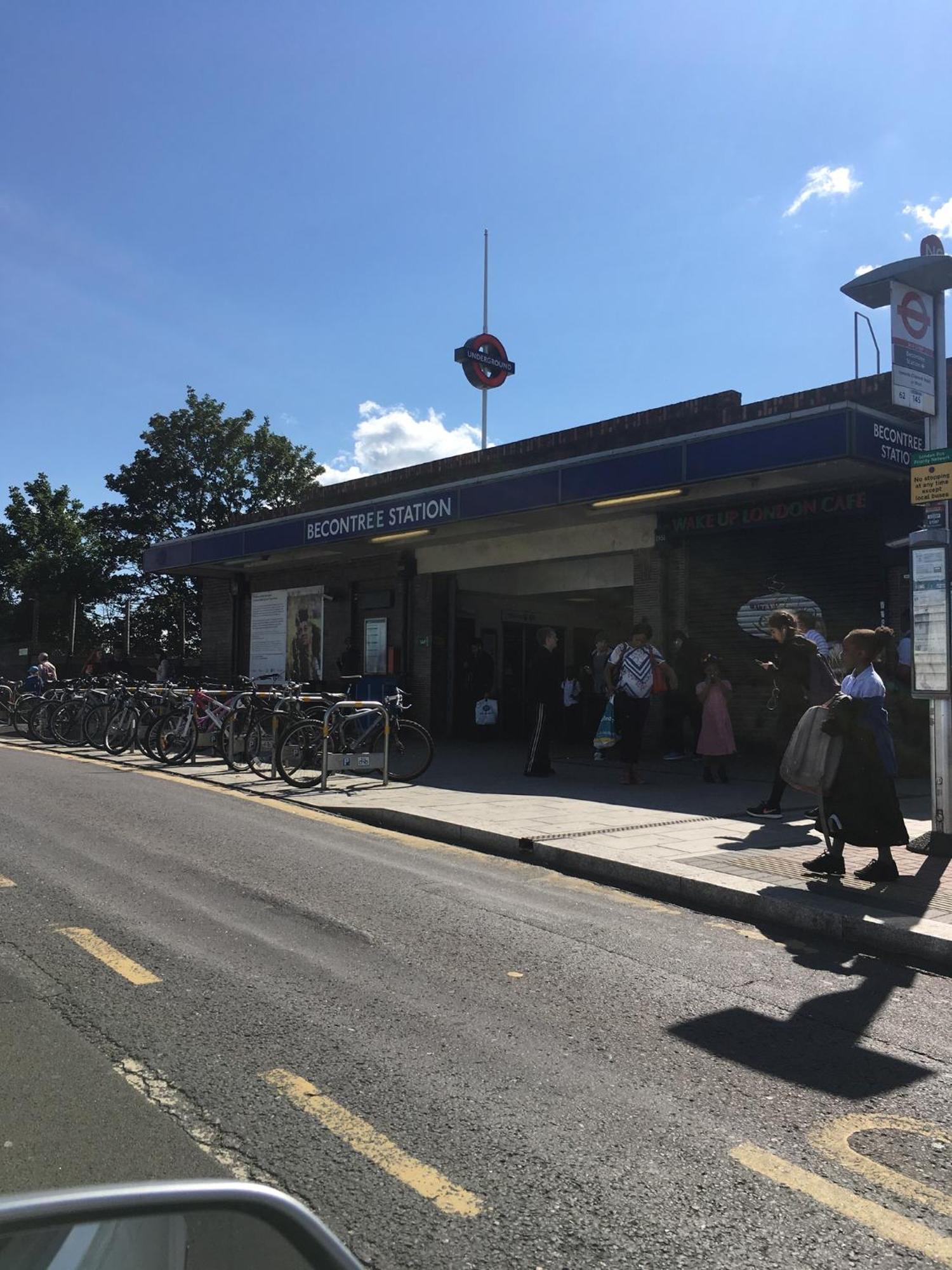 Becontreelodge Dagenham Exterior photo